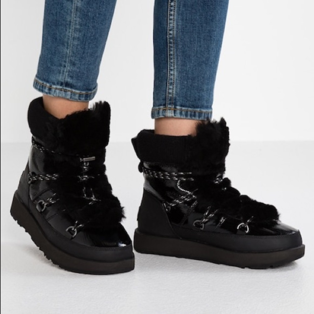 Women’s Ugg Highland Waterproof Boot BLACK SZ 9